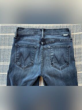 Mother jeans the rascal ankle snippet in a trip down memory lane size 26